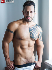 Zander Craze Shares His Meat With Damon Heart And Viktor Rom